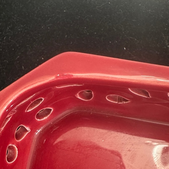 Vintage Red Ceramic Decorative Box - Picture 8 of 9